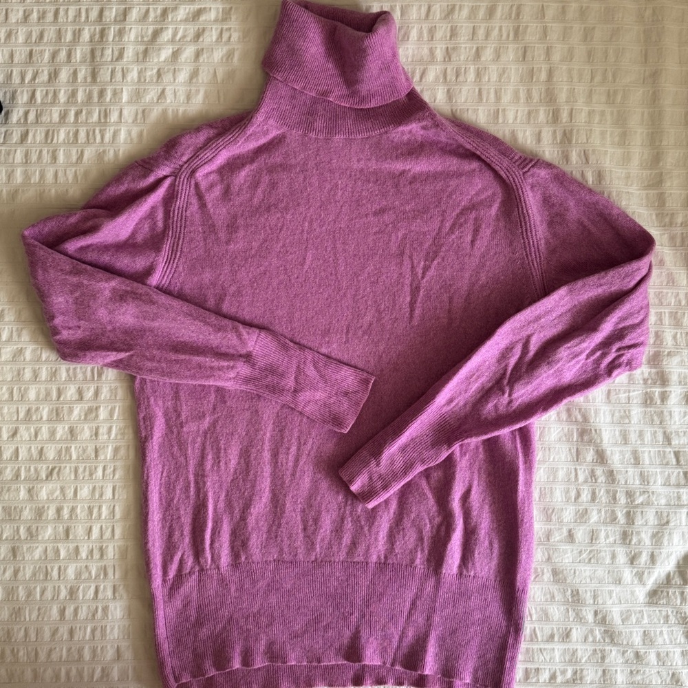 j crew cashmere turtleneck sweater